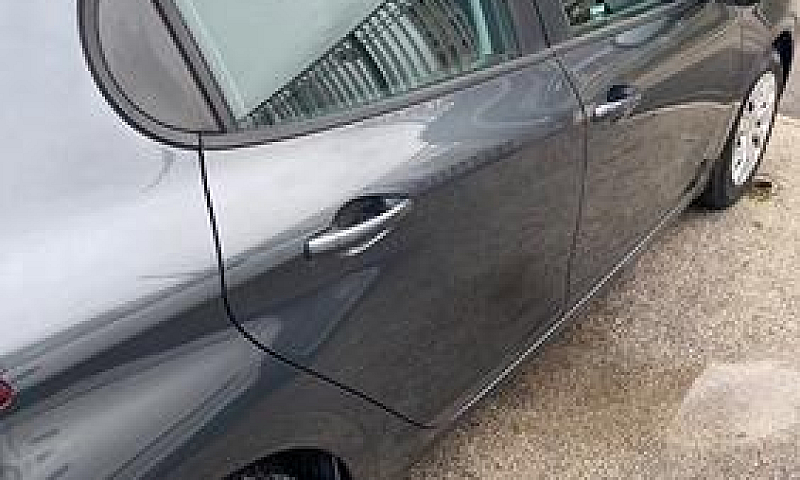 Peugeot 208 1.2 Gpl ...