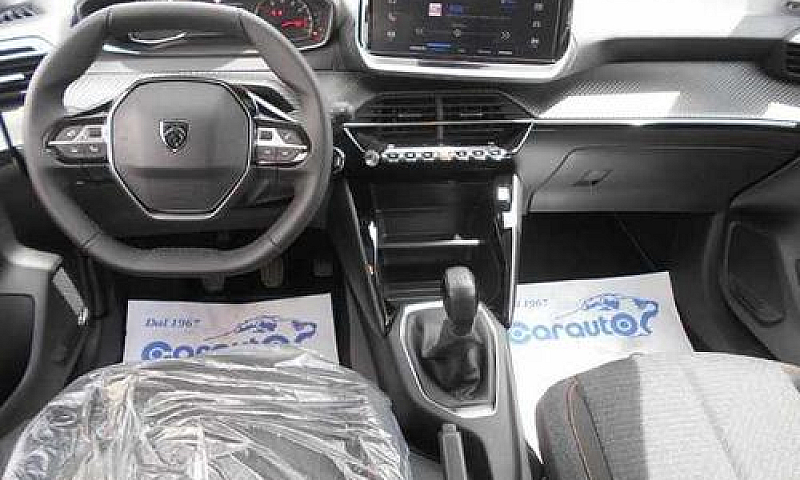 Peugeot 208 75 Style...