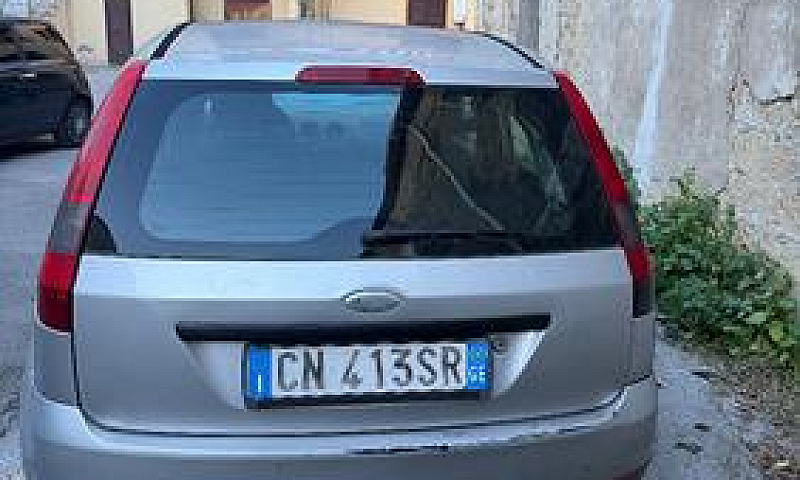 Ford Fiesta...