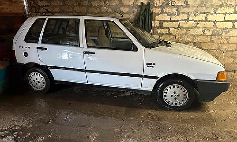 Fiat Uno...