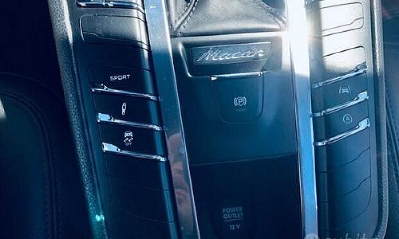 Porsche Macan 2.0T B...