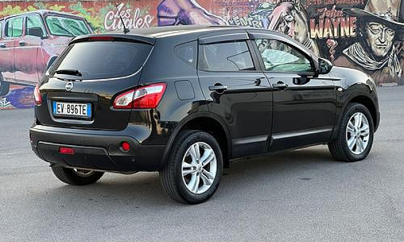Nissan Qashqai 1.5 D...