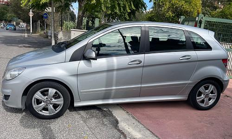 Mercedes Classe B...