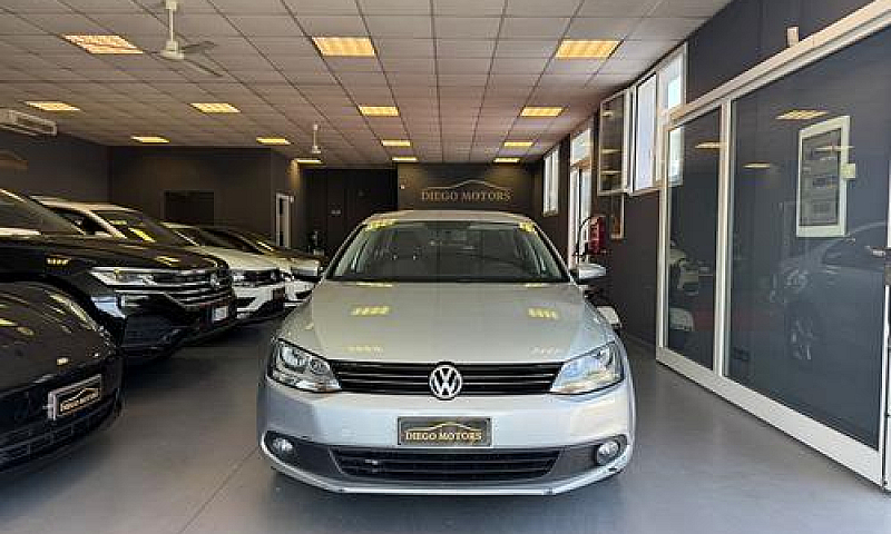 Volkswagen Jetta 1.6...