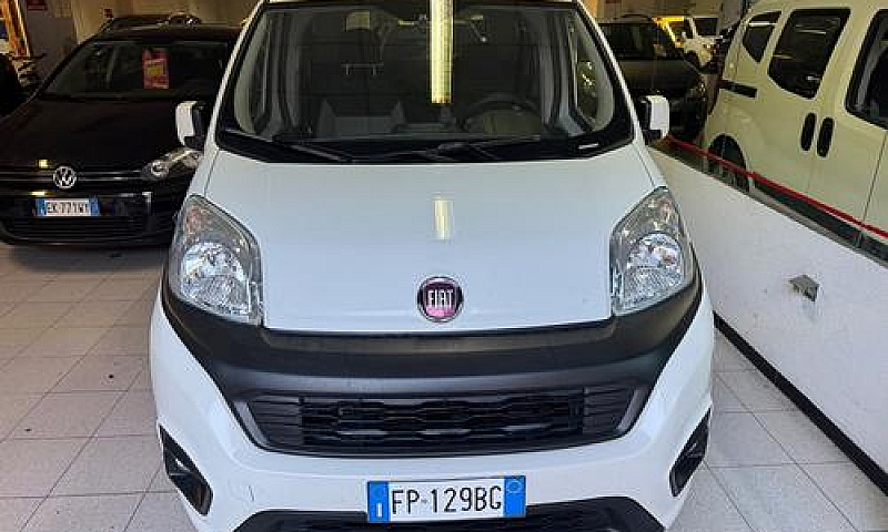 Fiat Qubo 1.3 Mjt 80...