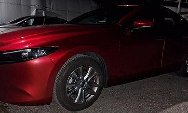 Mazda Mazda3 4ª Seri...