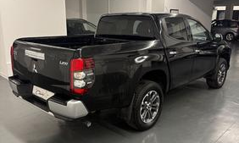 Mitsubishi L200 2.3 ...