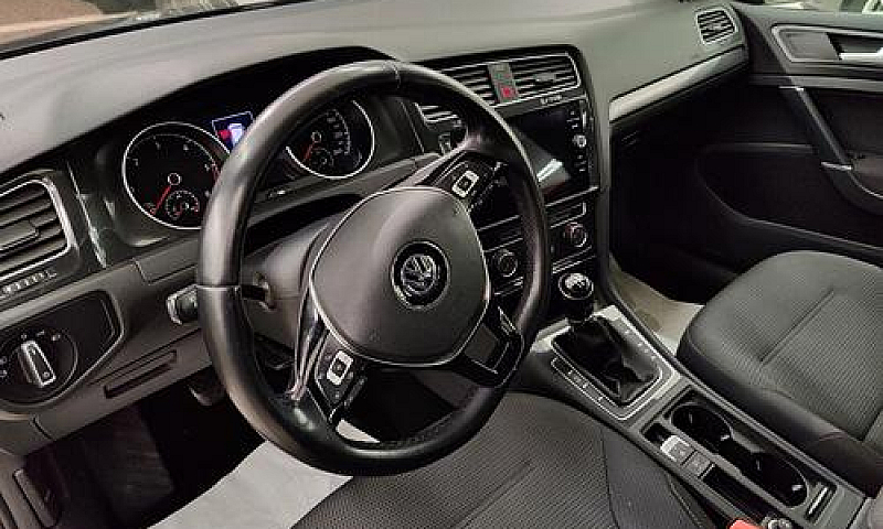 Volkswagen Golf 1.6 ...
