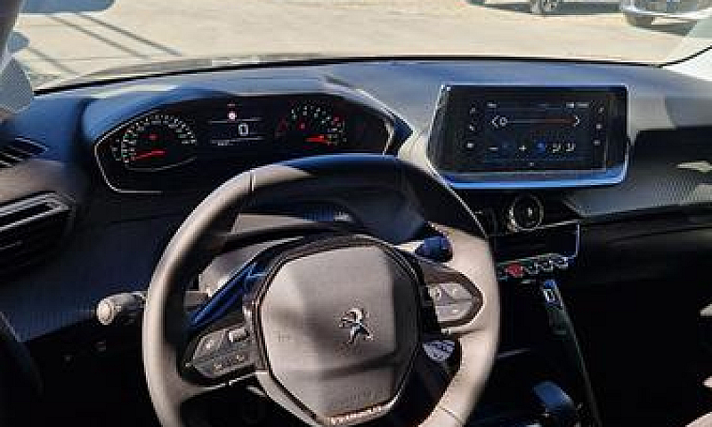 Peugeot 208 Puretech...