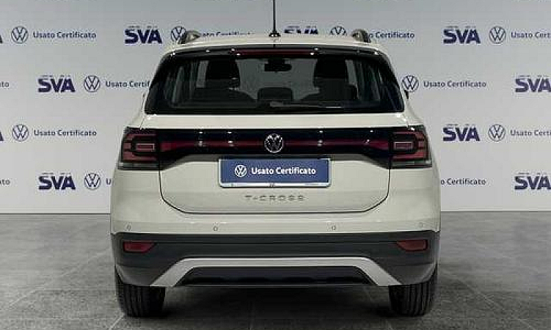 Volkswagen T-Cross 1...
