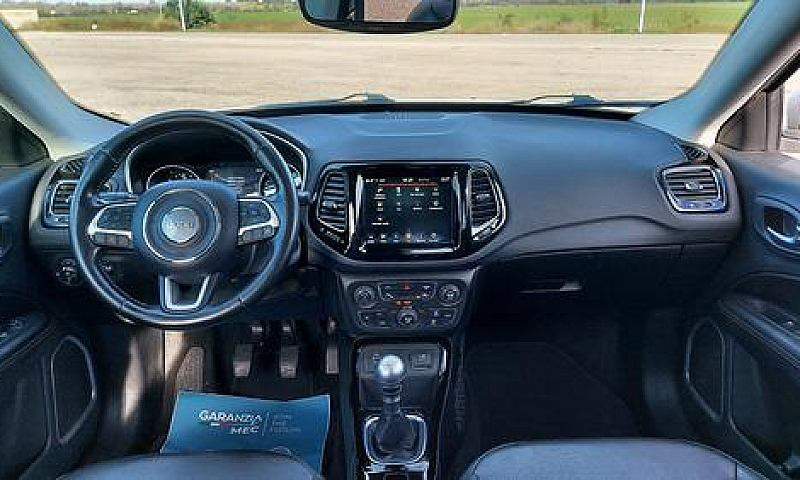 Jeep Compass 2021 1....