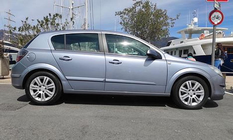 Opel Astra 1.6 Benzi...