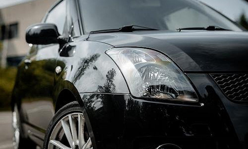 Suzuki Swift Sport 1...