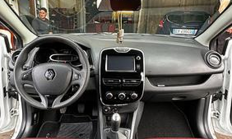 Renault Clio 1.5 Dci...