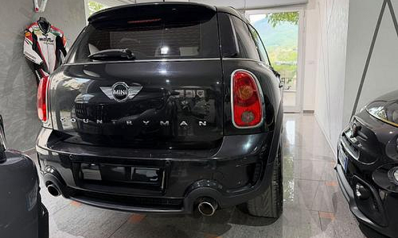 Mini Countryman Rs60...