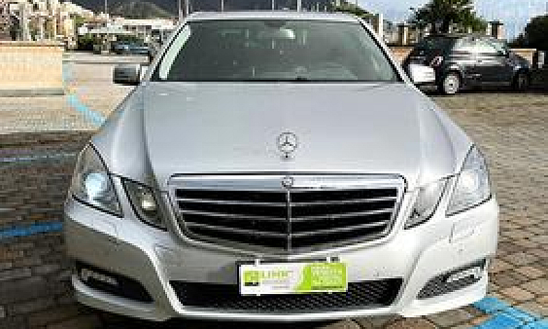 Mercedes-Benz E 220 ...