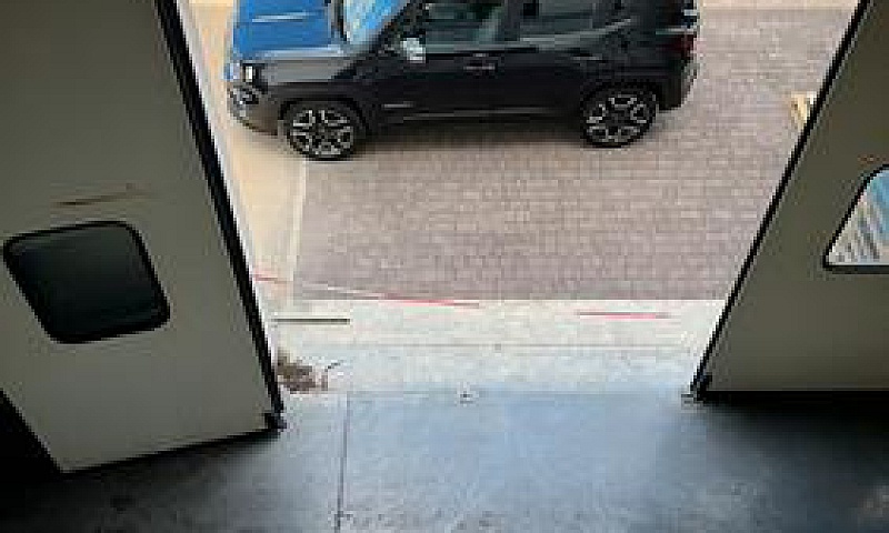 Jeep Rennegade Limit...