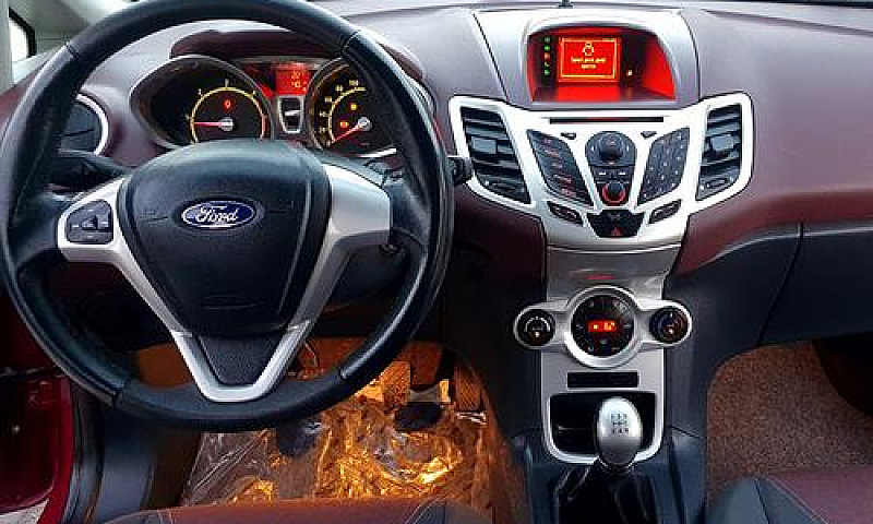 Ford Fiesta 1.4 5 Po...