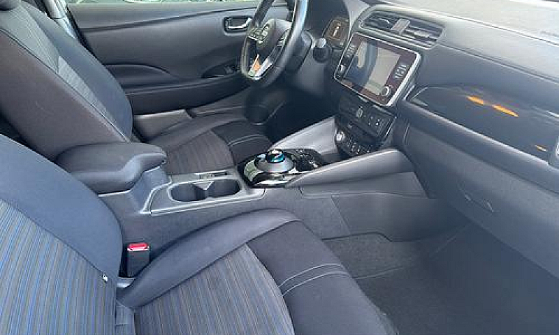Nissan Leaf N-Connec...