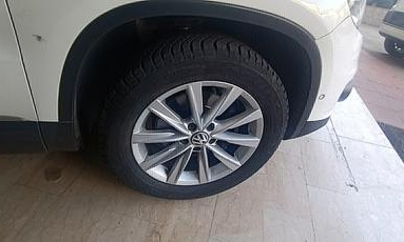 Volkswagen Tiguan 2....