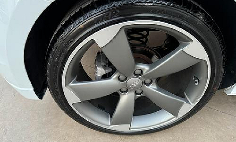 Audi A1 2.0 Tdi Ambi...