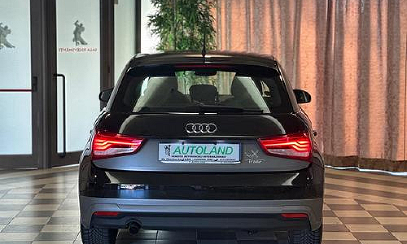Audi A1 1.4 Tdi 90Cv...