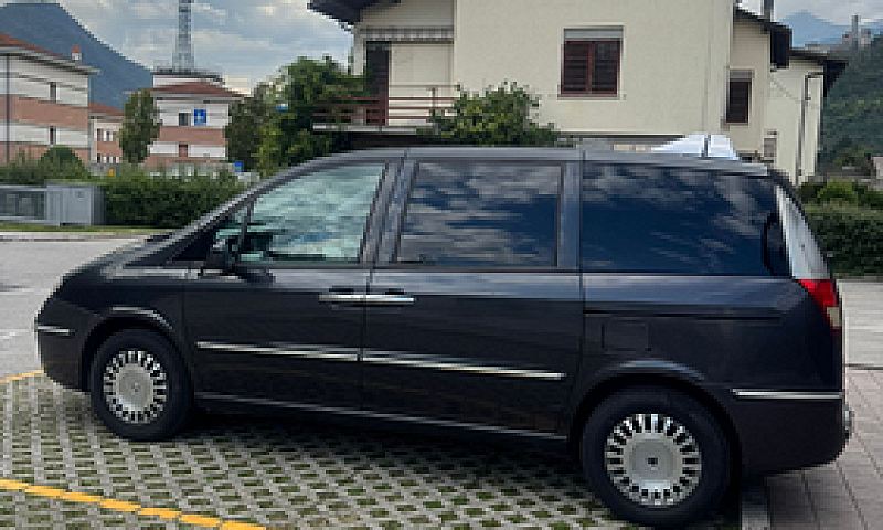 Lancia Phedra...