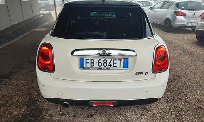 Mini 1.5 Cooper D 68...