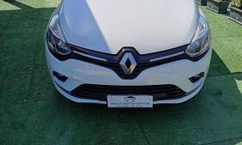 Renault Clio...