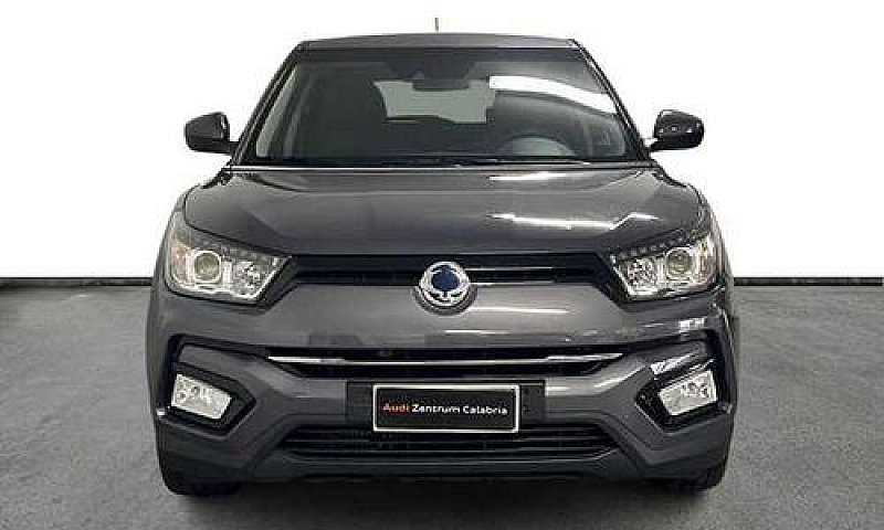Ssangyong Tivoli 1.6...