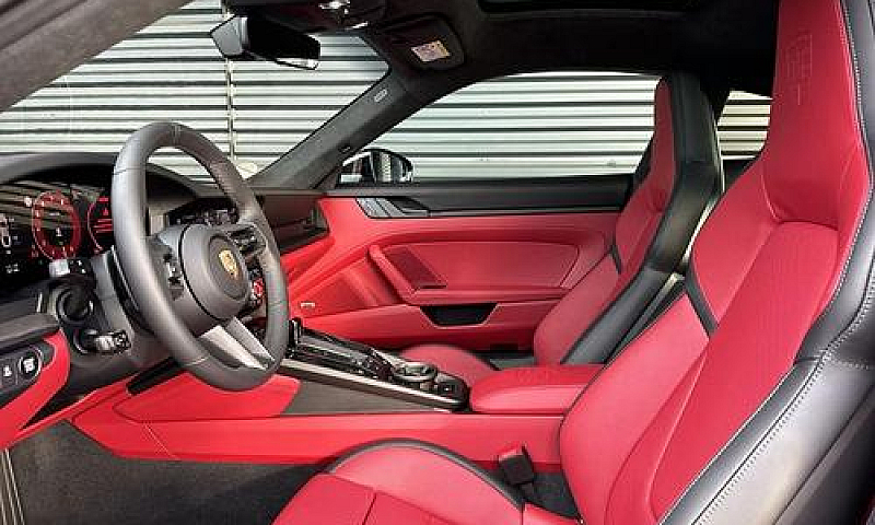 Porsche 992 2.0 Carr...