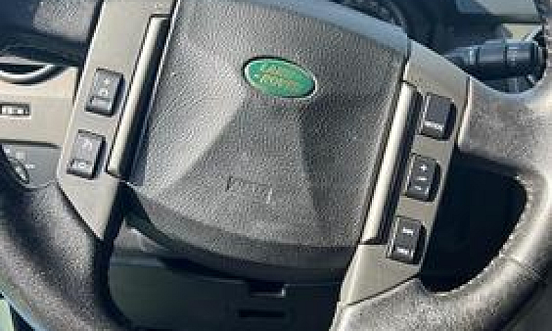 Land Rover Dicovery...