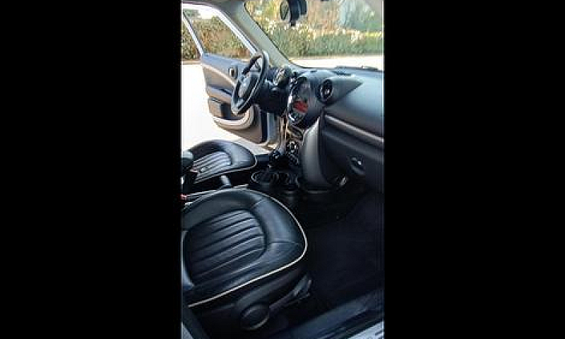 Mini Mini Countryman...