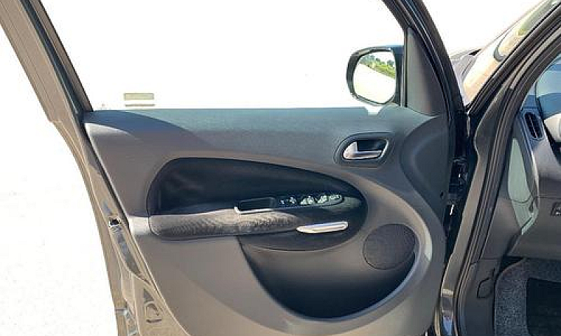 Citroen - C3 Picasso...