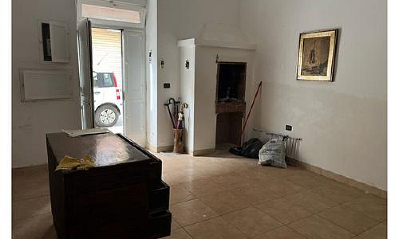 Via Abruzzi - P. Ter...