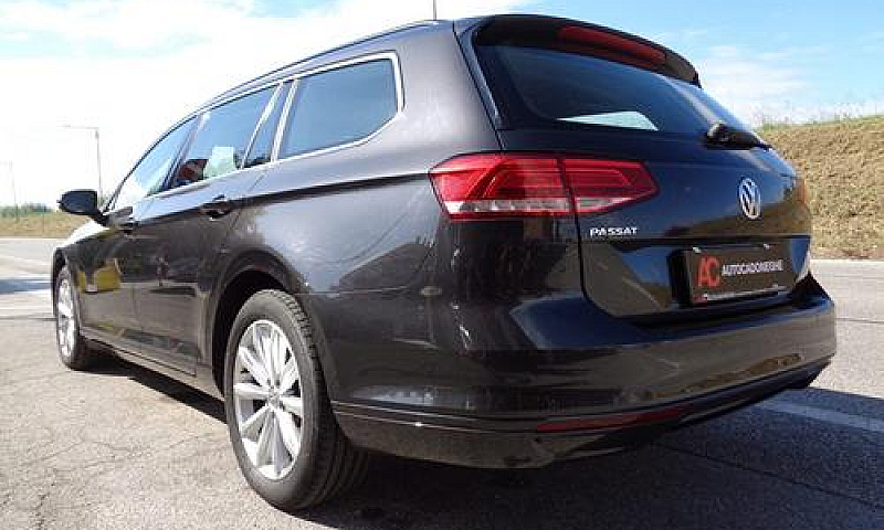 Volkswagen Passat Va...