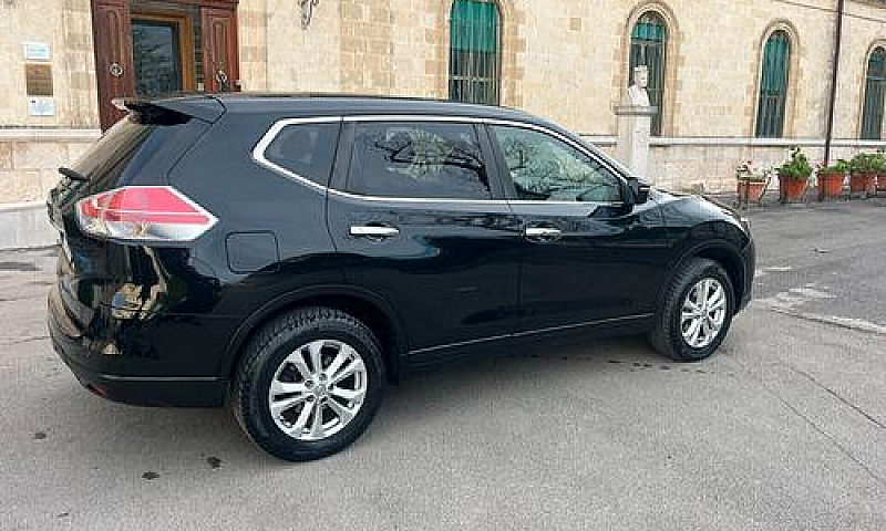 Nissan X-Trail 1.6 D...