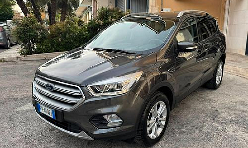 Ford Kuga 1.5 Tdci 1...