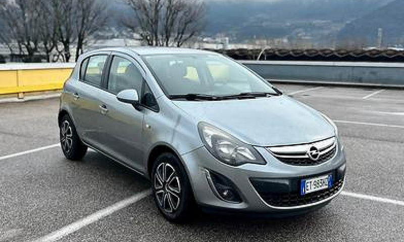 Opel Corsa 1.2 85Cv ...