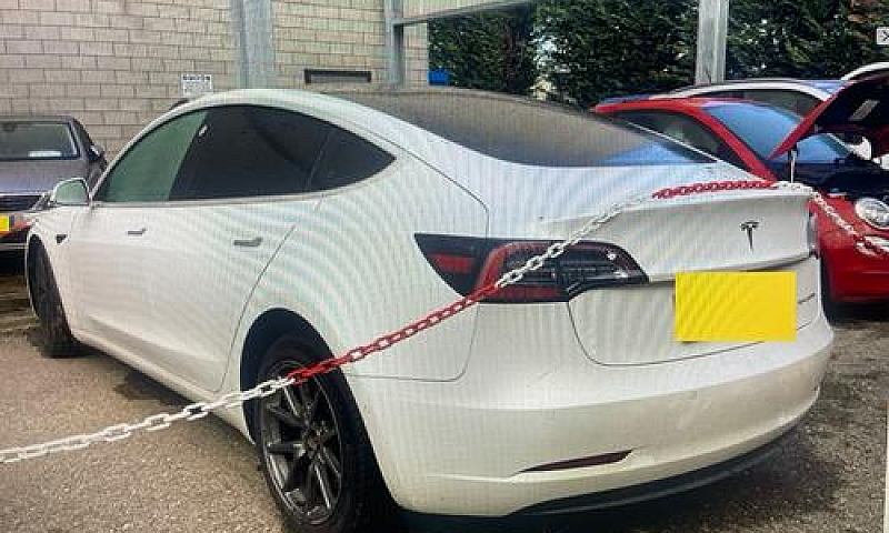 Tesla Model 3 Dual M...