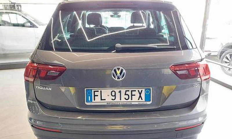 Volkswagen Tiguan 1....