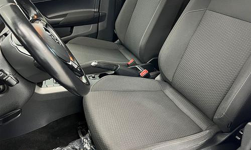 Polo 5P 1.0 Tsi Spor...
