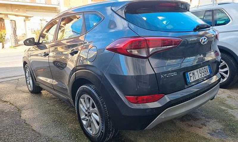 Hyundai Tucson 2.0 C...