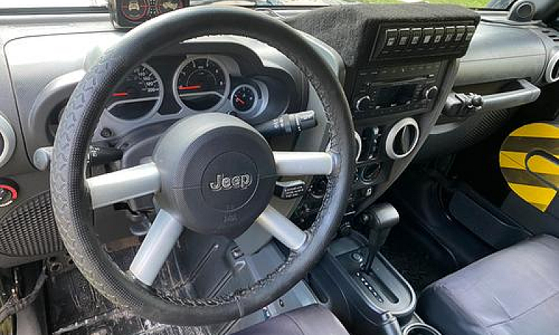 Jeep Wrangler Jk...