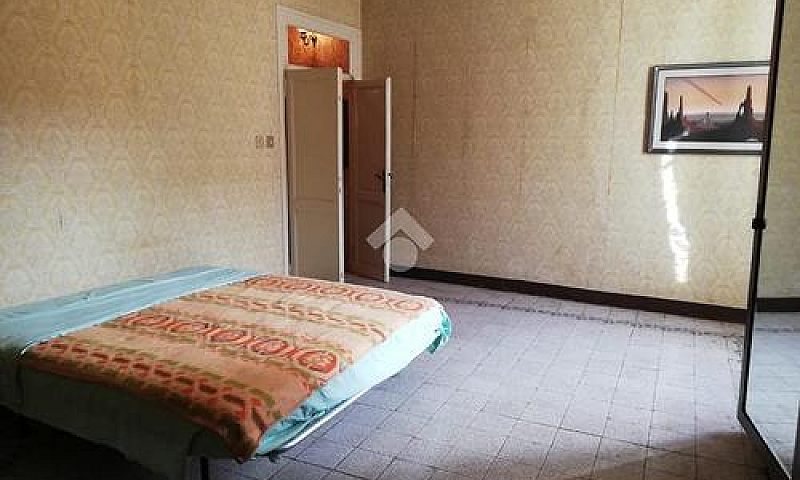 3 Locali A San Vito ...