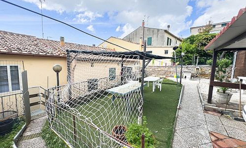 Rosignano Marittimo,...