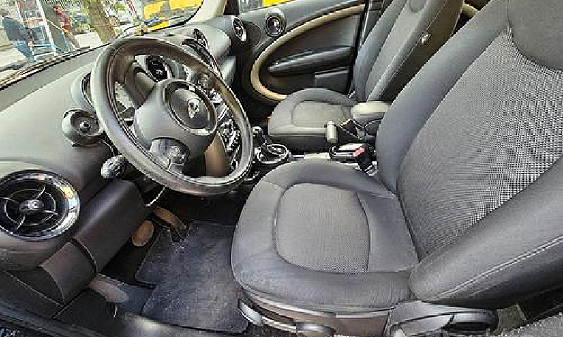 Mini Cooper Countrym...