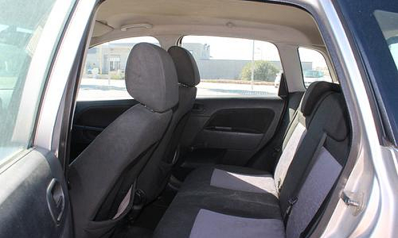 Ford Fiesta 5ª Serie...
