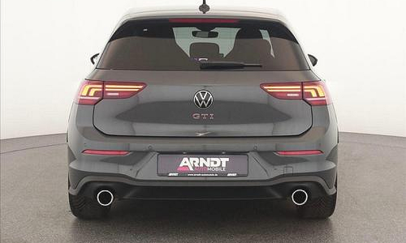 Volkswagen Golf 2.0 ...