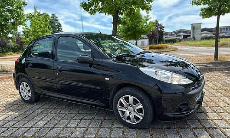 Peugeot 206 Plus 1.4...